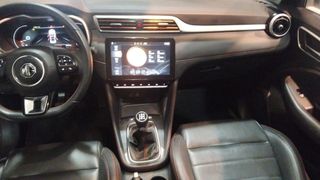 MG ZS 1.5 Luxury 78 kW (106 CV)