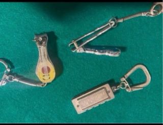 Llaveros Vintage: Guitarra, Violín, Armónica