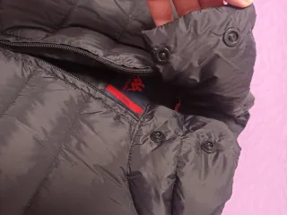 Plumífero negro acolchado