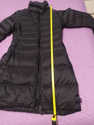 Plumífero negro acolchado