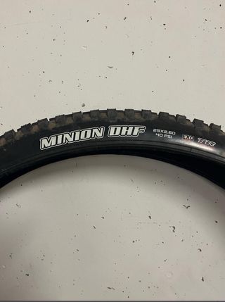 Cubierta Maxxis Minion DHF 29x2.60