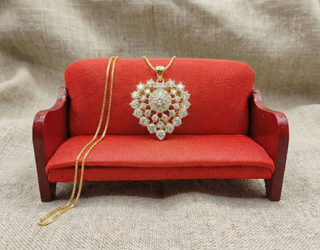 Tresillo Mini Artesanal Madera: Pieza Única Joyas