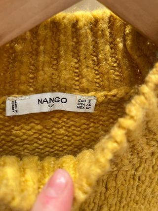 Jersey Mango cuello alto amarillo