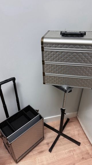 Maletín de maquillaje tatuaje baberia