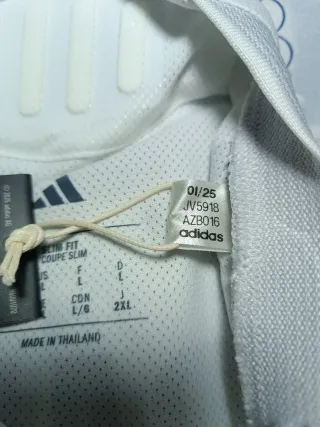 Camiseta Real Madrid 25-26 edición match talla L