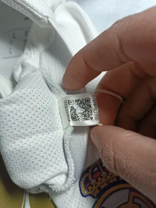 Camiseta Real Madrid 25-26 edición match talla L