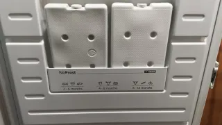 Congelador vertical Balay