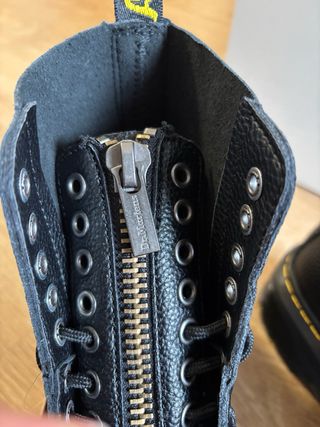Botas Dr. Martens Negras Plataforma Cremallera