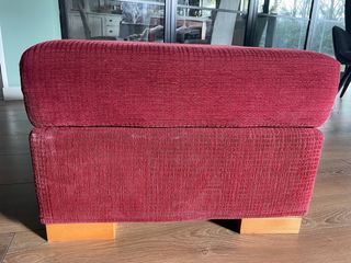 Puf/Mesa auxiliar tapizado rojo