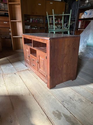 Mueble TV madera marrón