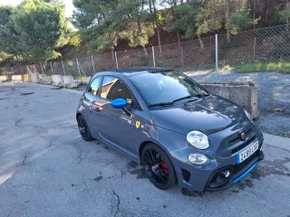 Abarth 595 2022