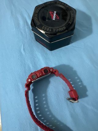 Reloj Casio G-Shock Rojo y Negro