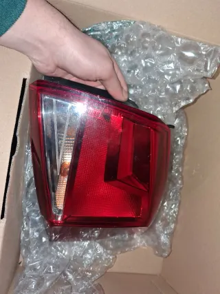 Farolim Direito SEAT ARONA (KJ7, KJP) 2017