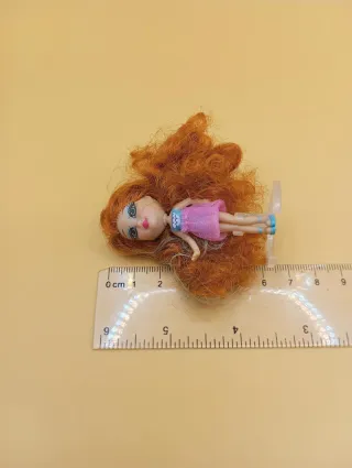 Judy • Barbie Petites Club • Peek-A-Boo • Mattel