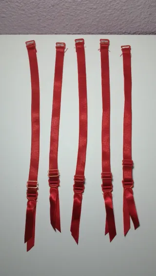 Conjunto de Lencería Rojo Corsé + Tanga + Ligas