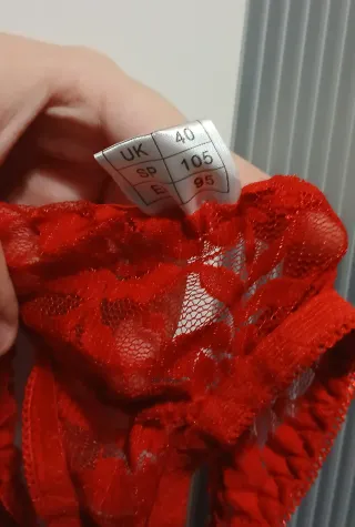 Conjunto de Lencería Rojo Corsé + Tanga + Ligas