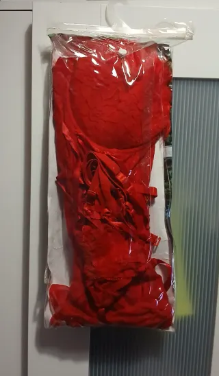 Conjunto de Lencería Rojo Corsé + Tanga + Ligas