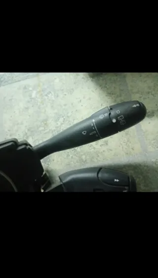 Mando luces Grupo PSA