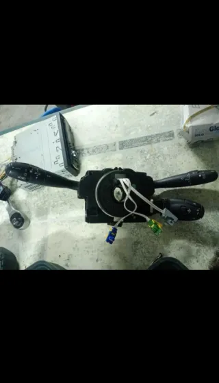 Mando luces Grupo PSA