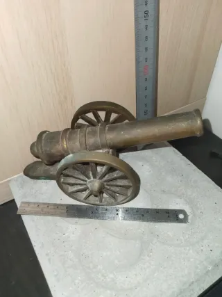 Cañón de bronce miniatura