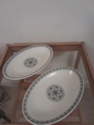 Piezas de vajilla antigua marca Tanagra