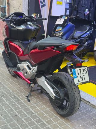 Honda Forza 750 - 12.000 km iva deducible