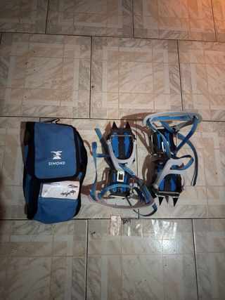 Pies de gato escalada Simond