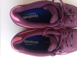 Zapatillas Reebok Moradas y Rosas