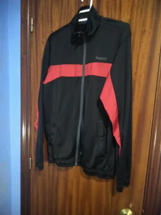 Chaqueta deportiva Reebok Talla S