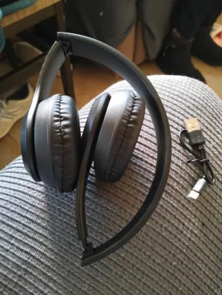 Auriculares Bluetooth Inalámbricos Negros