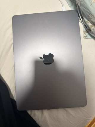 MacBook Air M3 13 2024 8+256