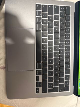 MacBook Air M3 13 2024 8+256