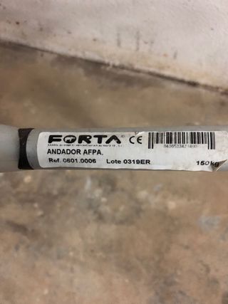 Andador para personas mayores o rehabilitación