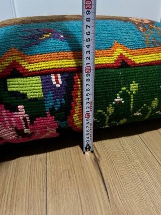 Pouf lana decorato con animali