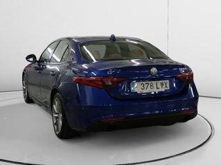 Alfa Romeo Giulia 2.2 JTDM Ti Q4