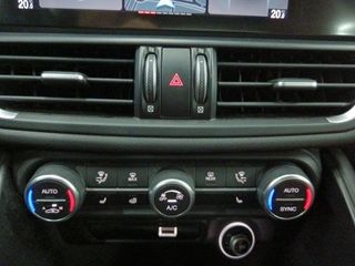 Alfa Romeo Giulia 2.2 JTDM Ti Q4