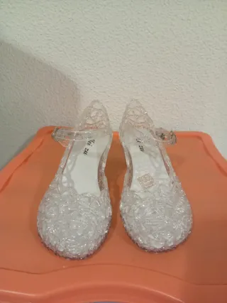 Zapatos transparentes Mei Zu