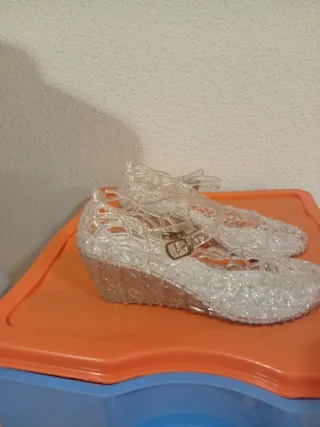 Zapatos transparentes Mei Zu
