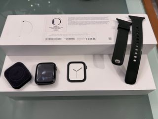 Apple Watch Series 4 44mm Negro/Plata