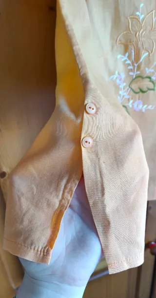 Camisa naranja con bordado - Vintage Años 2000