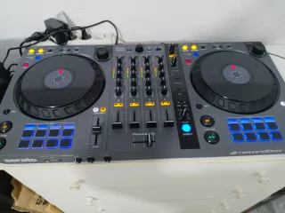 Controladora Pioneer FLX6 GT