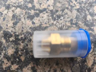 Iniettore per caldaia a gasolio DANFOS 0.55 60° H