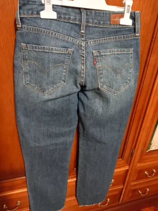 Vaqueros Levi's Bold Curve Talla 25