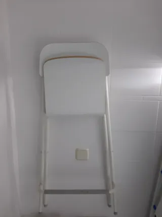 Silla alta Ikea blanca