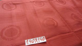 2 Manteles rojos 140x140, nuevos y cojines sillas