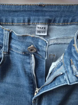 Pantalón vaquero azul talla XS