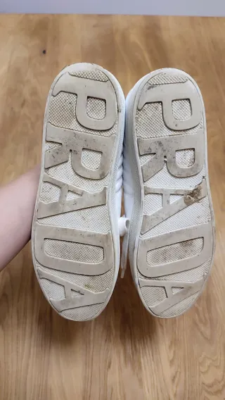 Zapatillas Prada auténticas de Piel Blancas
