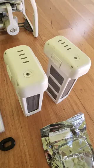 Drone Dji Phantom 3 Pro con 2 baterias