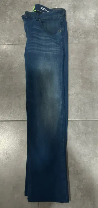 Pantalón vaquero BOSS seminuevo