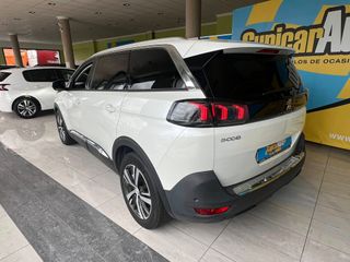 Peugeot 5008 ALLURE  130cv